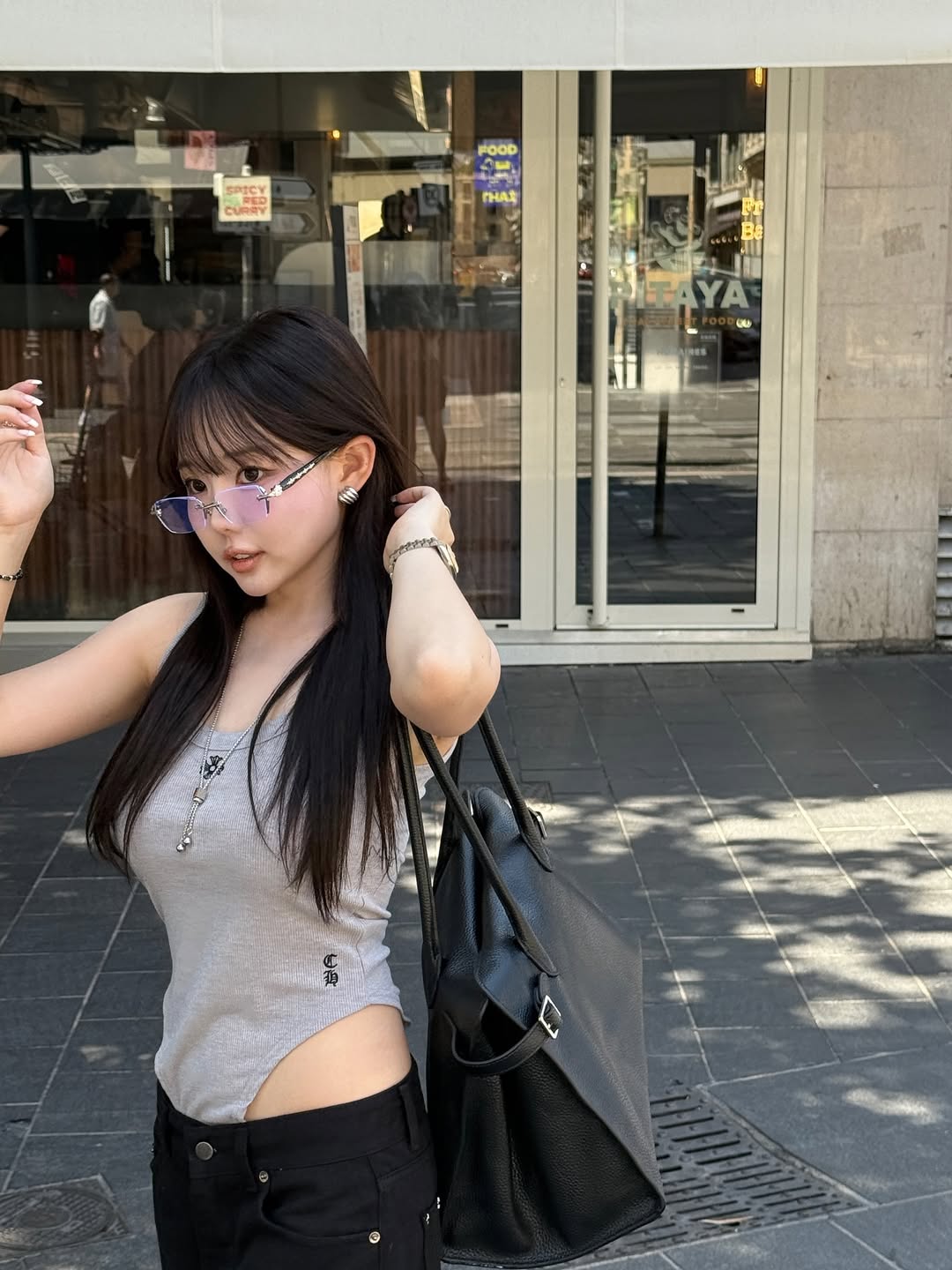 【正妹】韩国知名模特儿,网红洪瑛琦外出穿搭太美了!