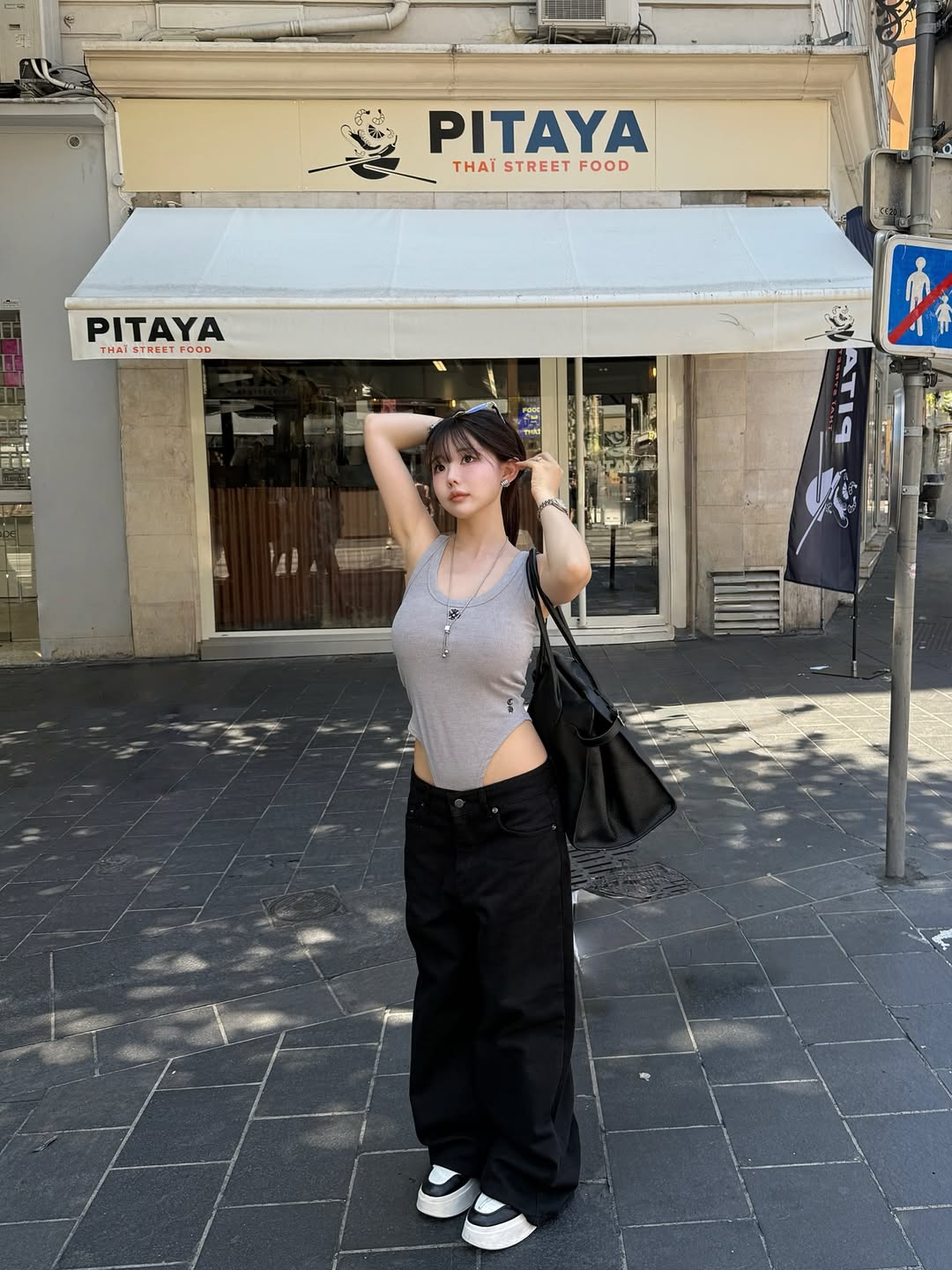 【正妹】韩国知名模特儿,网红洪瑛琦外出穿搭太美了!