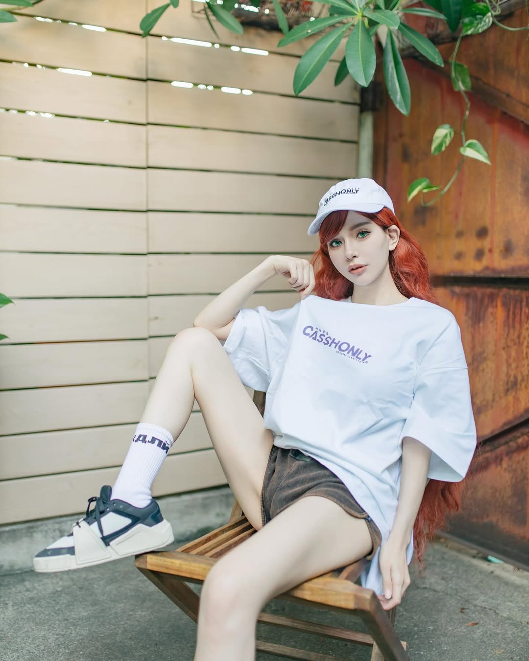 【正妹】古榕榕休闲装百变Cosplay， 慵懒姿态也让人迷倒了！