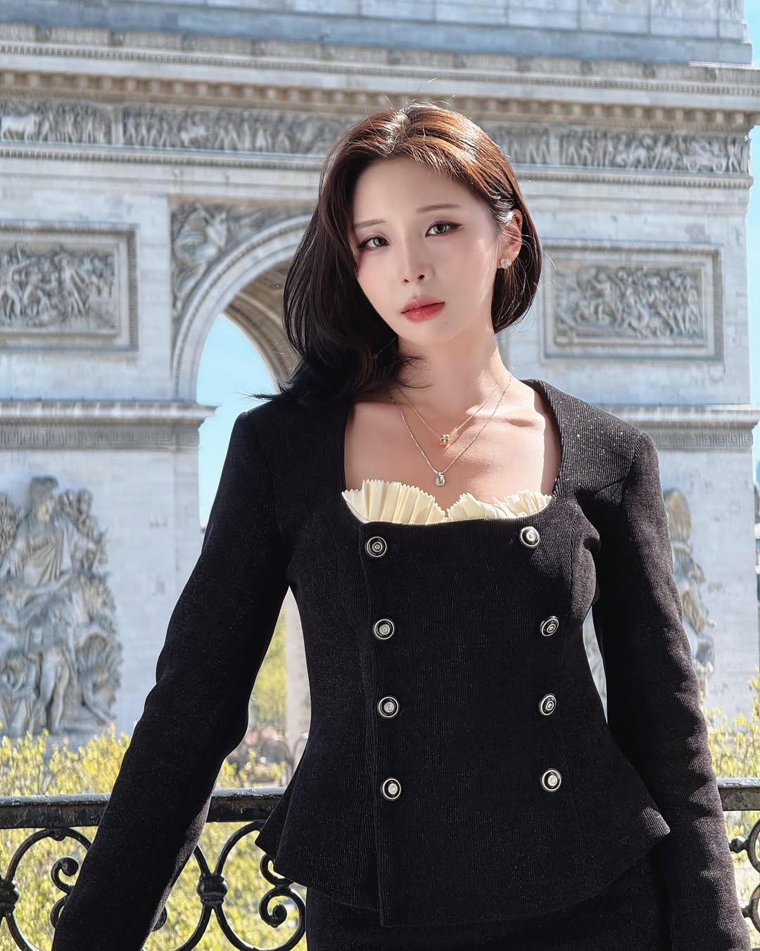 【正妹】soyeon 黑丝×职业装，撩动职场的优雅魅力！