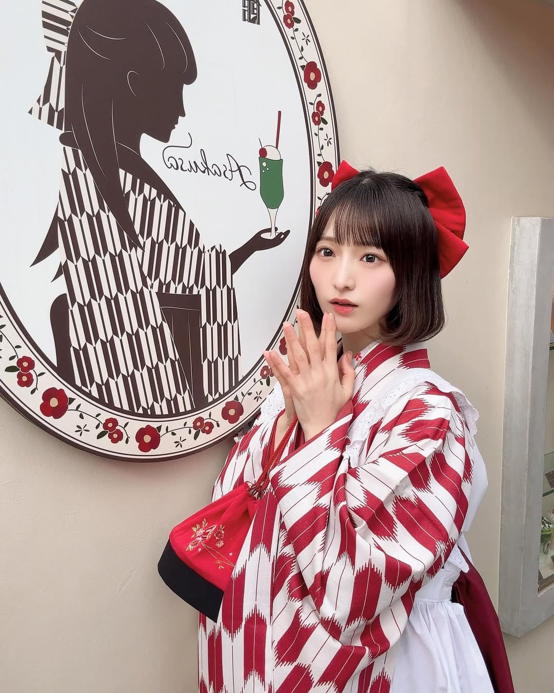 【正妹】日本斋藤爱莉和服一双水汪汪大眼睛，清纯可爱的脸蛋！