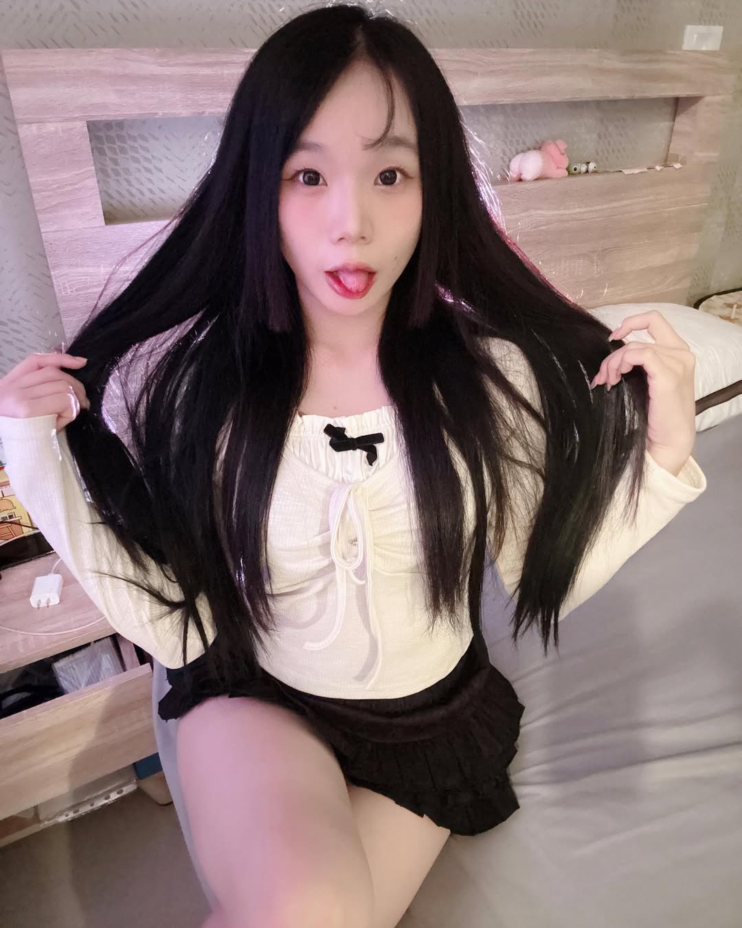 【正妹】Vayne薇恩：可爱的脸蛋，最强勾人小妖精！