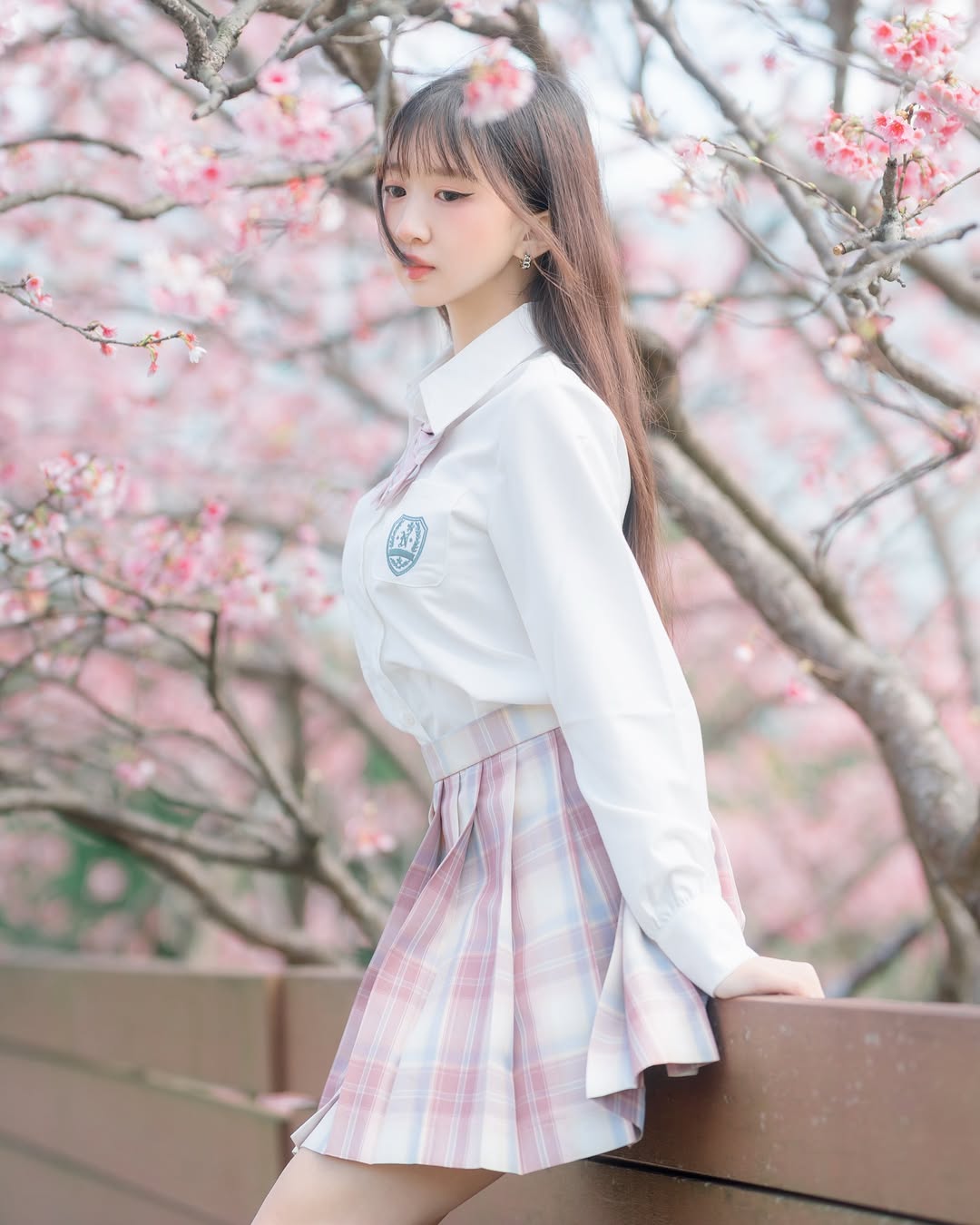 【正妹】孟孟JK制服清纯又可爱的气质，让人看了心头一暖！