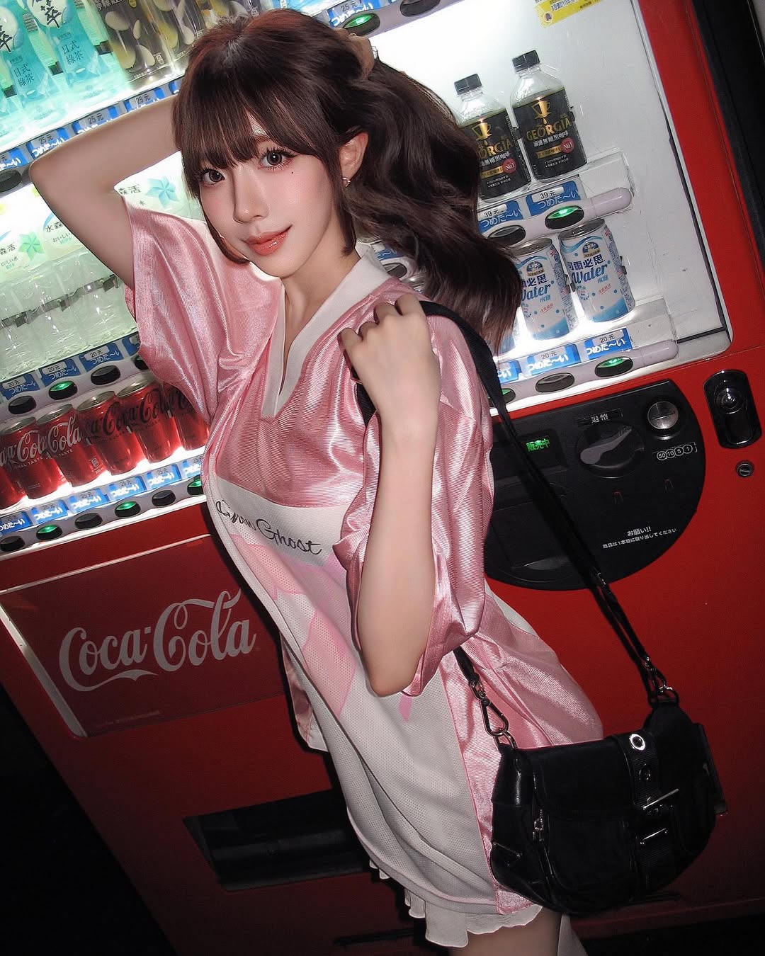 【正妹】李昌昀白丝休闲装下的百变魅力!