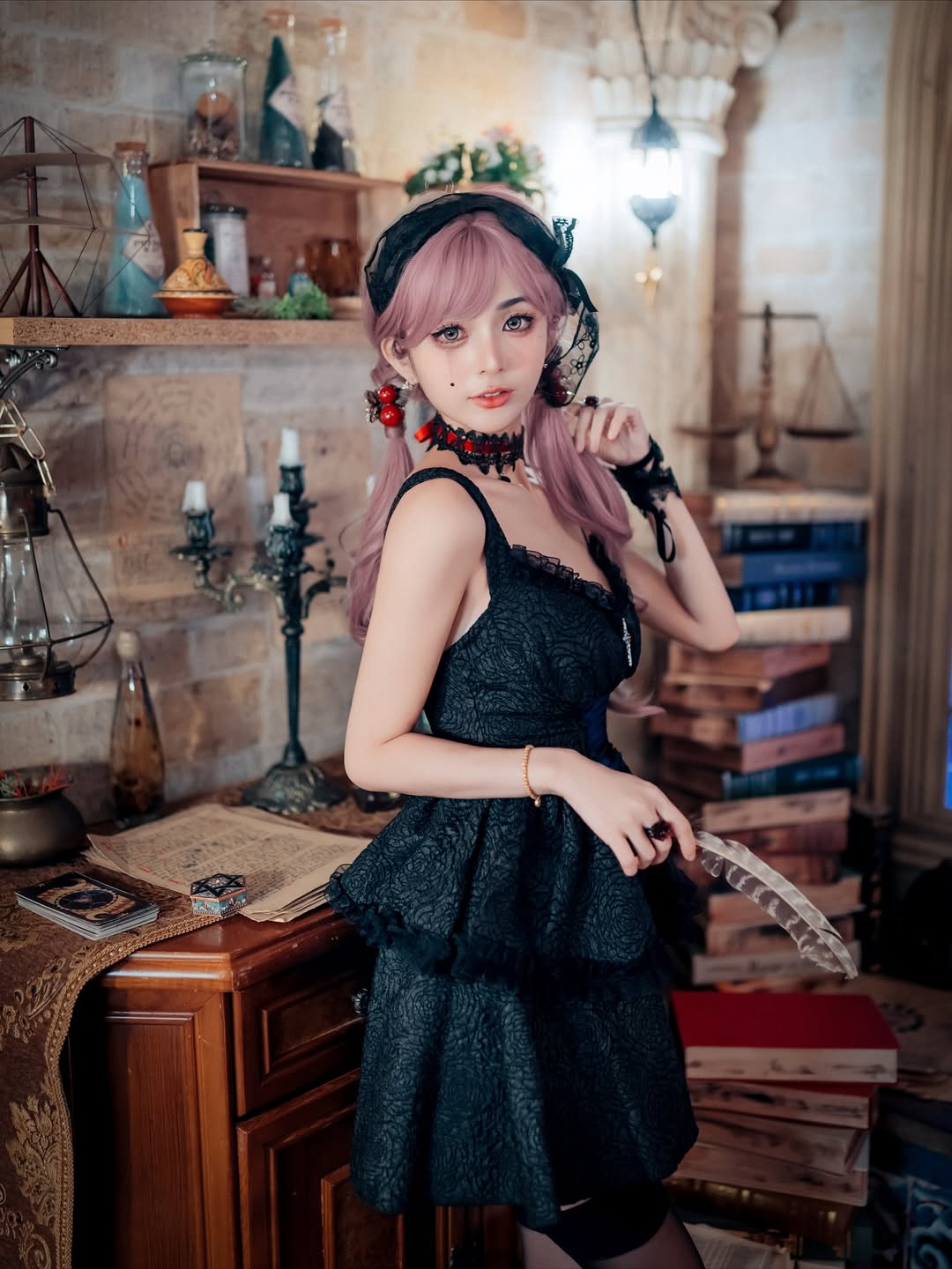 【正妹】辰辰黑暗小魔女写真，大家万圣节快乐！