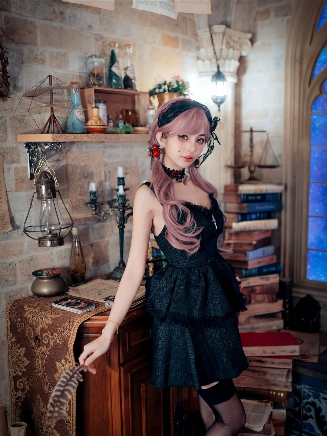 【正妹】辰辰黑暗小魔女写真，大家万圣节快乐！