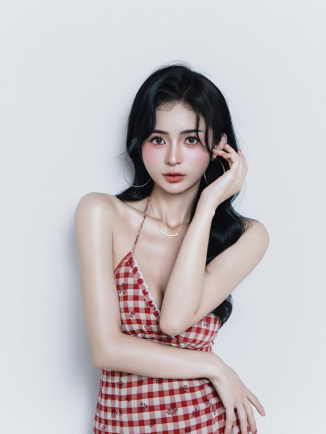 【正妹】辰辰吊带写真迷人，超甜的圈粉无数！