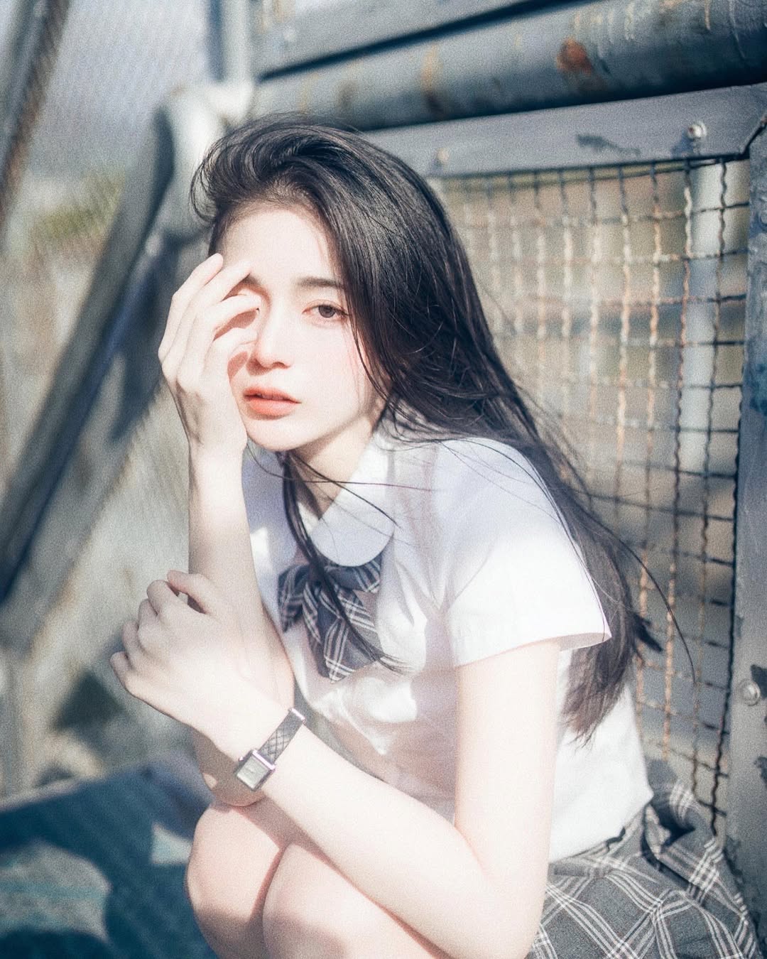 【正妹】辰辰白丝JK制服，她的微笑在镜头前光彩照人！