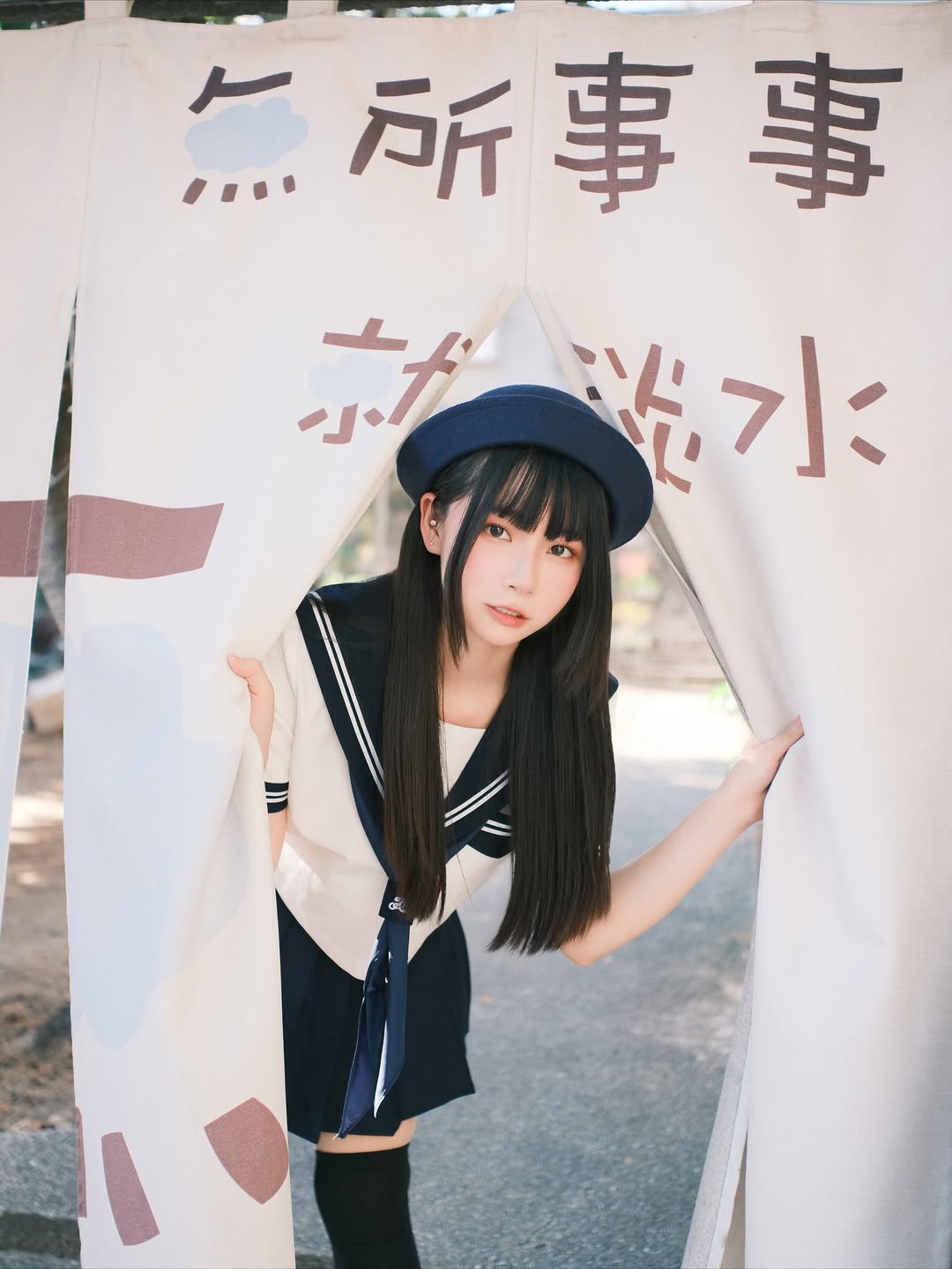 【正妹】陈QQ JK制服写真，清新甜美的让人爱不释手！