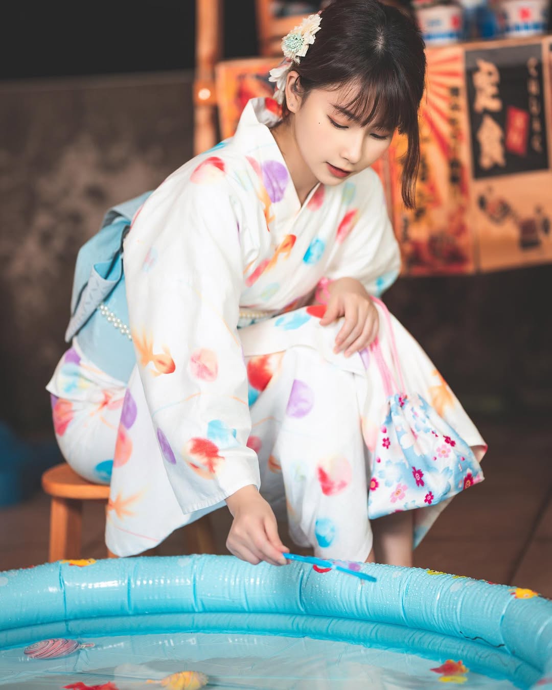 【正妹】陈QQ 日式浴服美照，不掩饰那份美丽从容与自信！