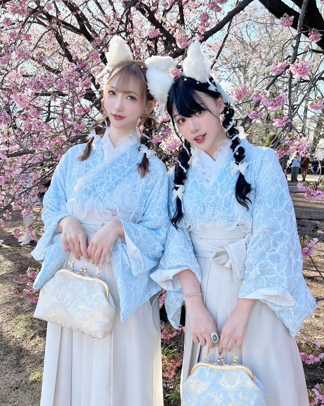 【正妹】Aki アキ日式服装樱花树下拍照，既温柔又甜美！