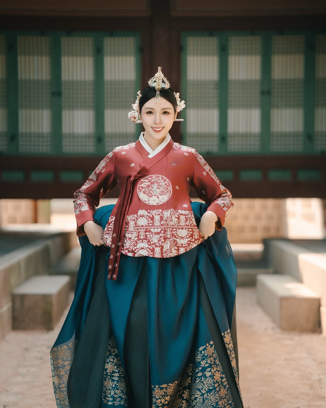 【正妹】蔡宥宥韩服美照，英气与女性柔美完美融合！