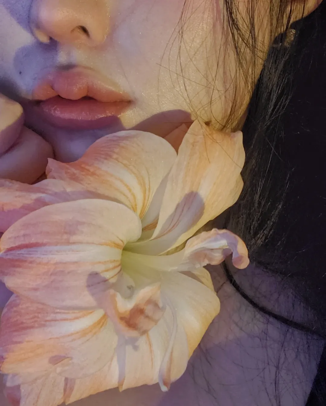 【正妹】黄静艺术照真美，镜头前温婉与自信的完美交融！