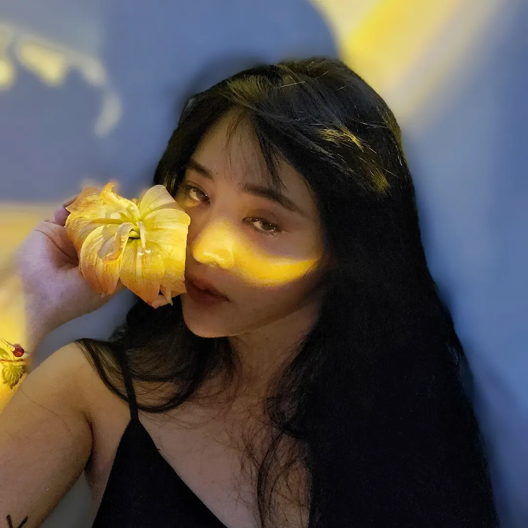 【正妹】黄静艺术照真美，镜头前温婉与自信的完美交融！