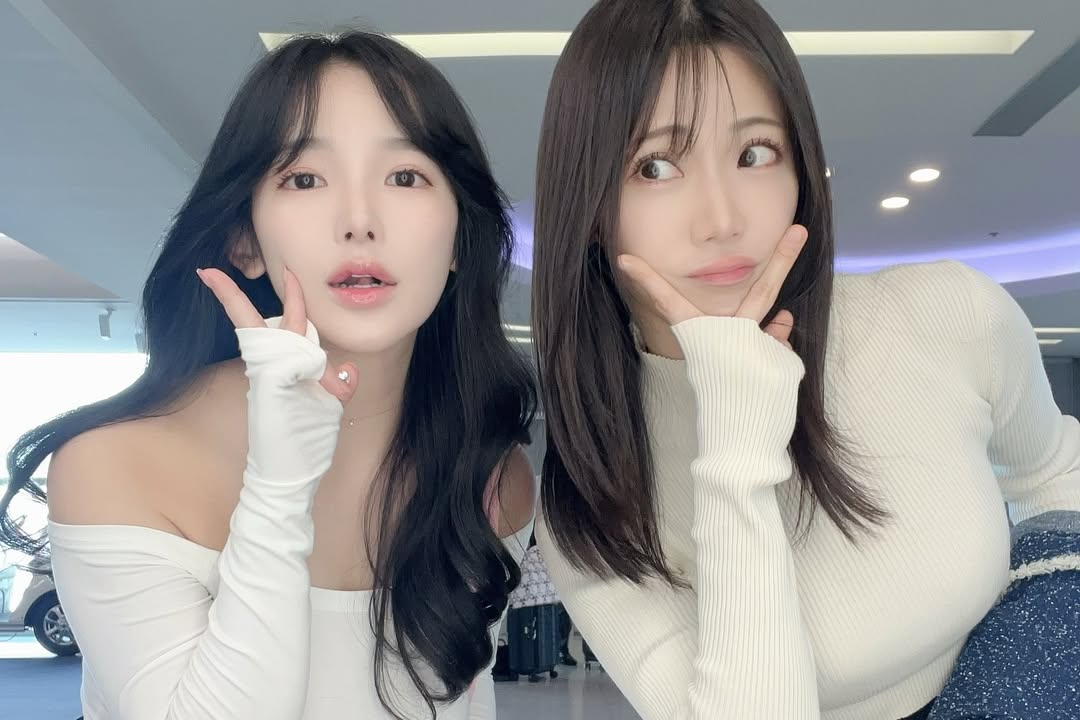 【正妹】天木じゅん机场自拍好迷人，甜美可亲的自拍风格！