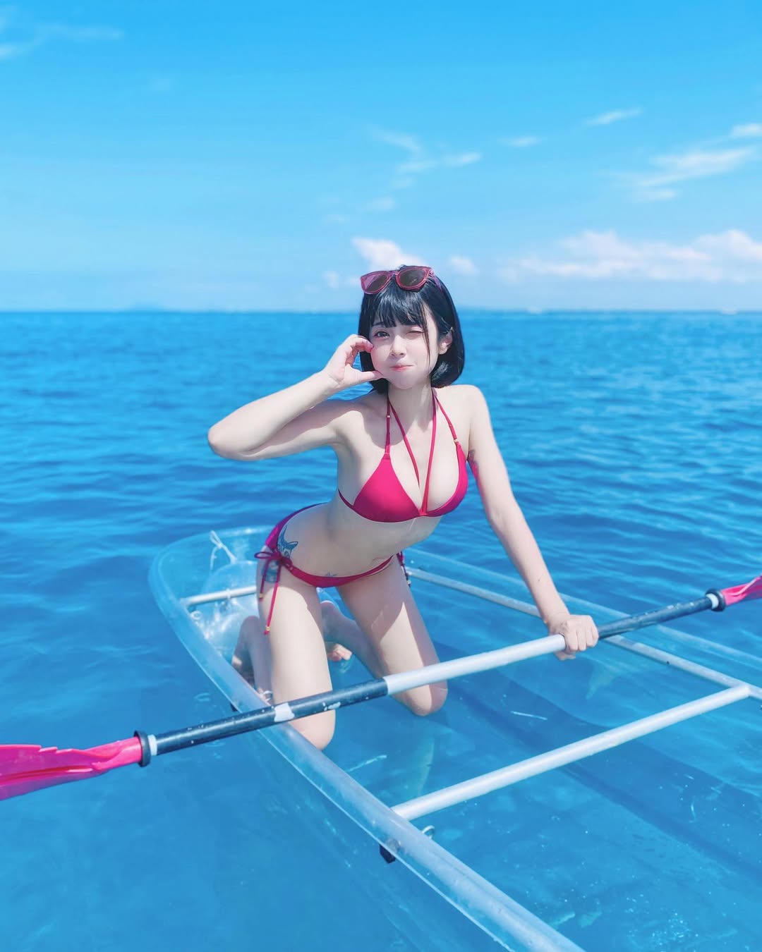 【正妹】Chubby糖 比基尼海中写真，打开了夏日记忆的抽屉！