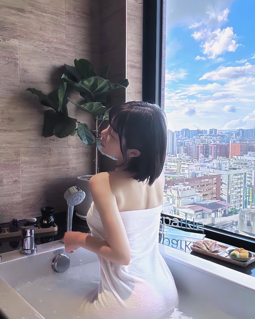 【正妹】Chubby糖 浴照写真，令人忍不住身心愉悦！