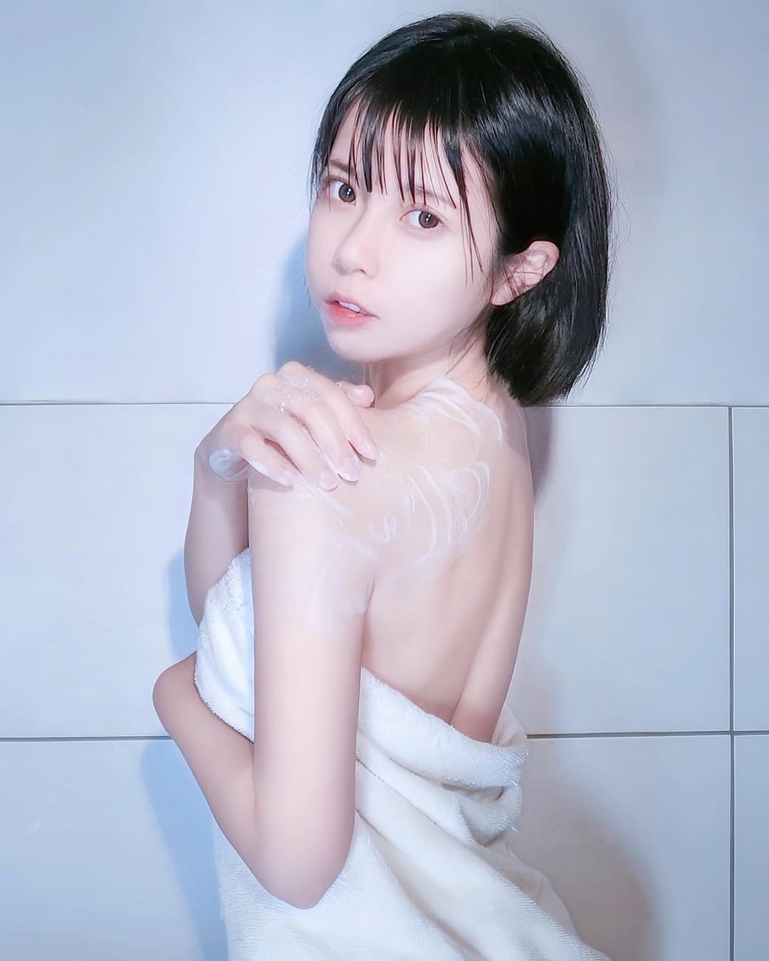 【正妹】Chubby糖 浴照写真，令人忍不住身心愉悦！