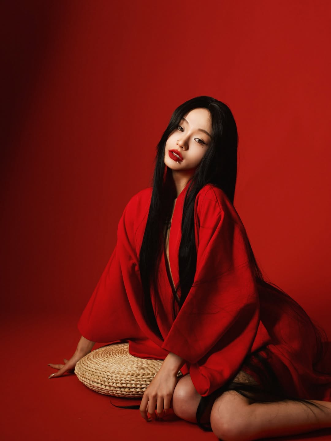 【正妹】Jolin 暗黑系艺术照，烦感受到照片之外的温度！