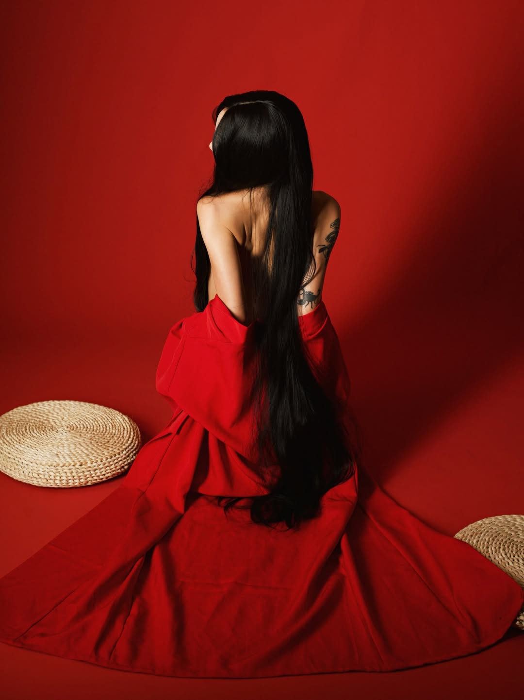 【正妹】Jolin 暗黑系艺术照，烦感受到照片之外的温度！