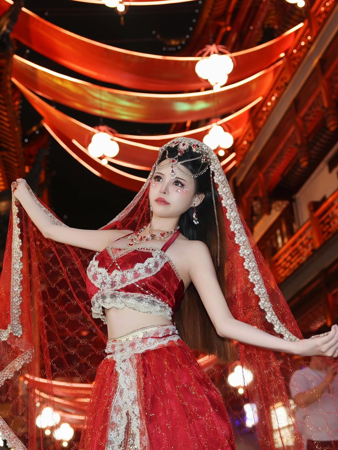 【正妹】羊ㄦ公主造型下的怦然心动，西域风情中的一抹惊艳！