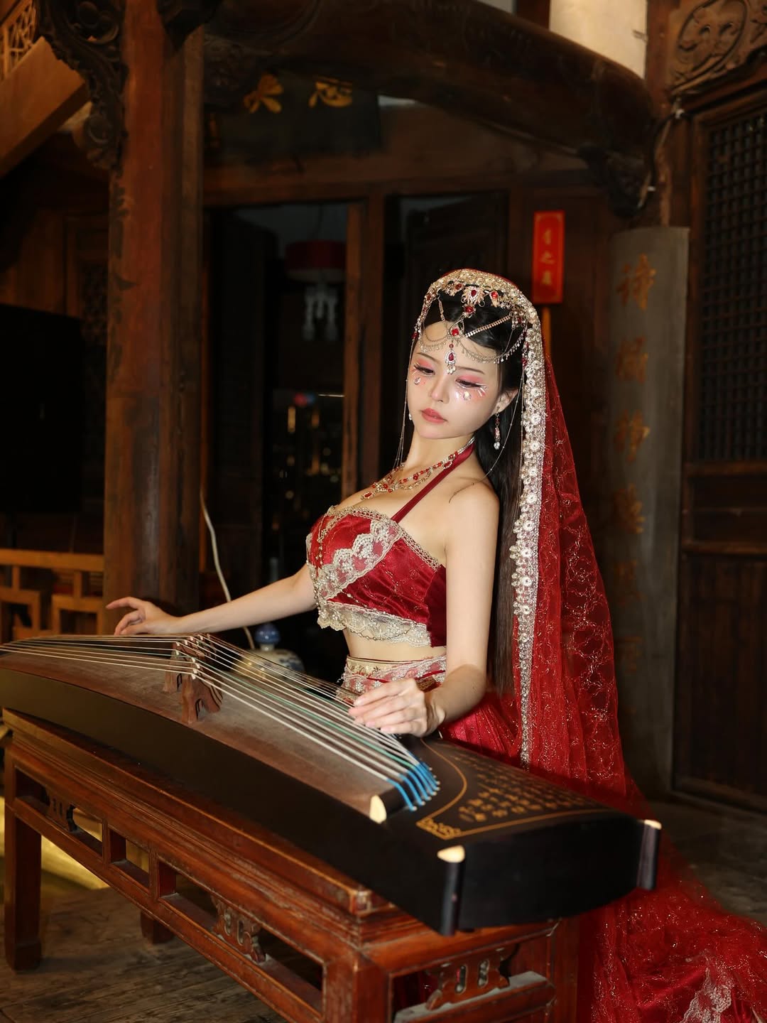 【正妹】羊ㄦ公主造型下的怦然心动，西域风情中的一抹惊艳！