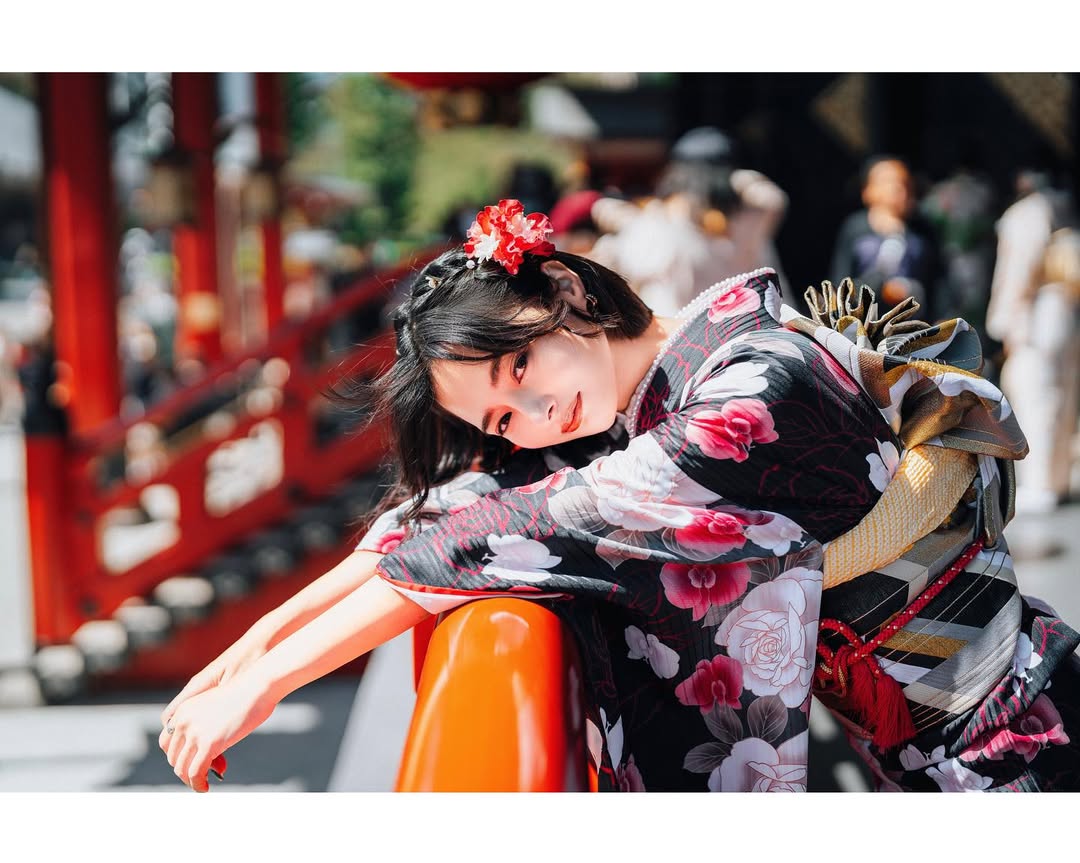 【正妹】A栗超美和服美照，夏日里清凉的一阵风！