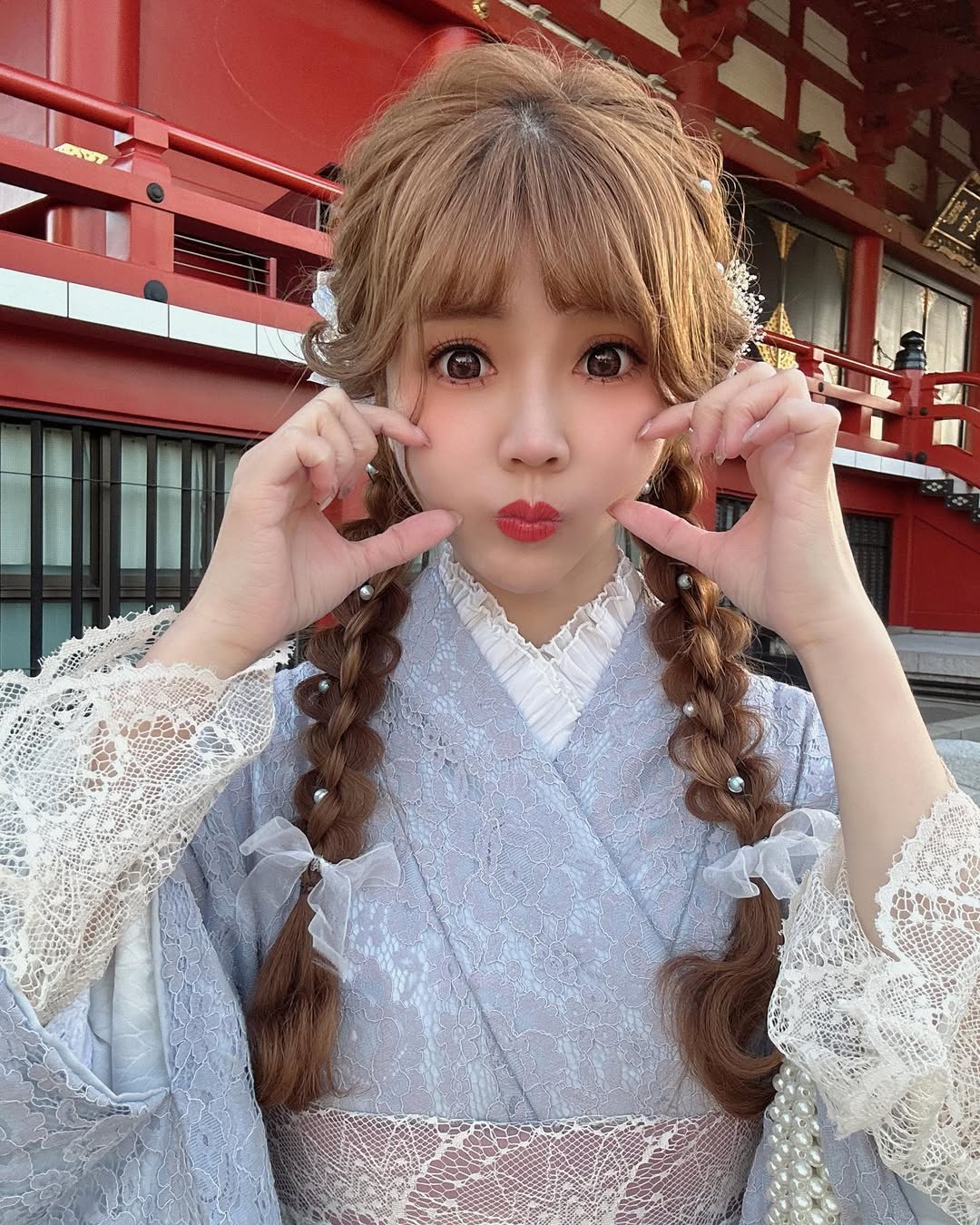 【正妹】凯蒂老师甜美瞬间，宁静清爽的和服美学！