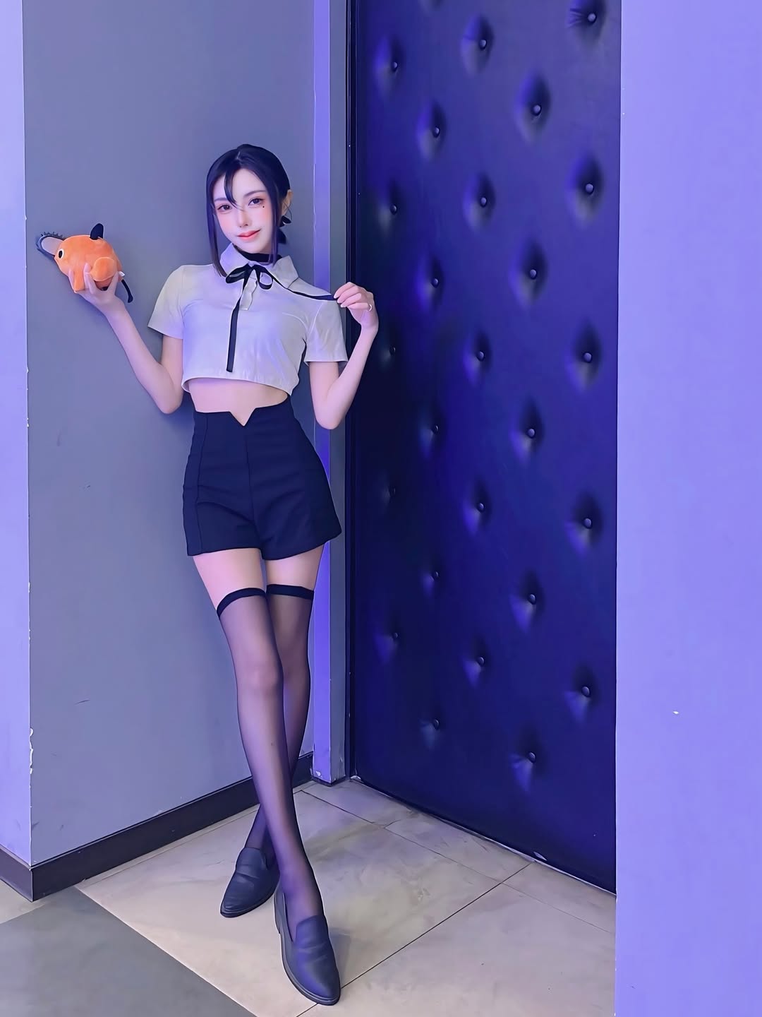 【正妹】林莹的黑丝大长腿写真有感，瞬间点亮的美好时光！