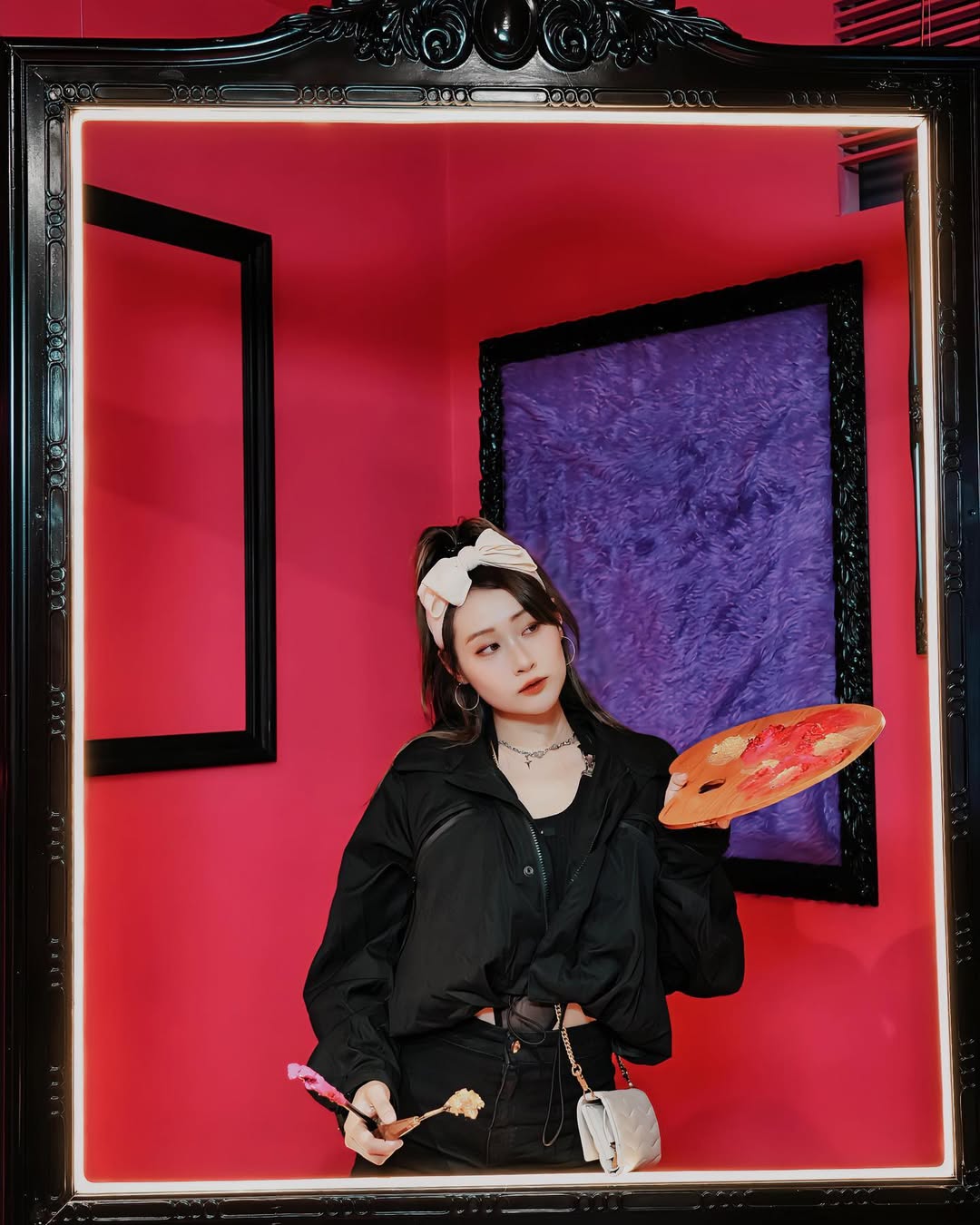 【正妹】奎拉油画家写真，青春与个性的多元面貌！