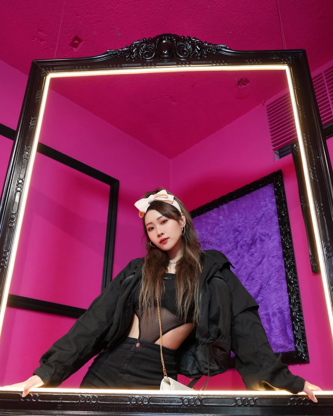 【正妹】奎拉油画家写真，青春与个性的多元面貌！