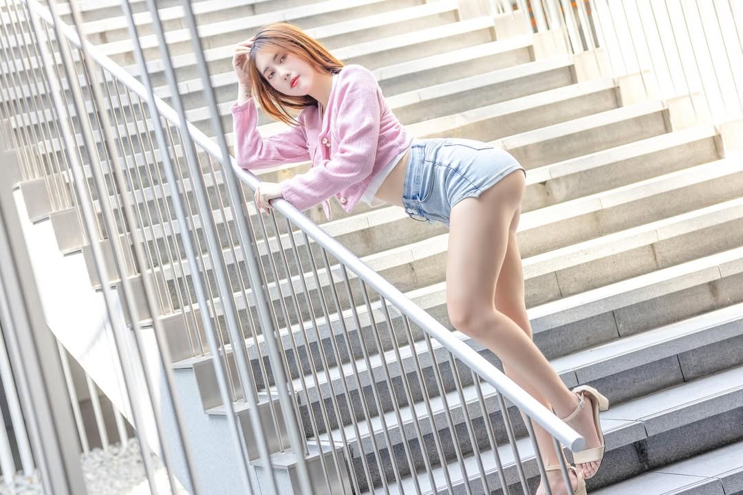 【正妹】仙仙Shan 户外写真，风时尚不只是追随潮流！