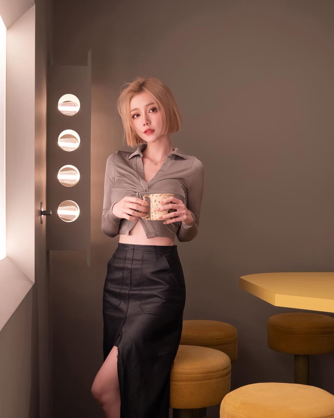 【正妹】酸酸Enny 超美咖啡店打卡，个人态度的一种流行文化！