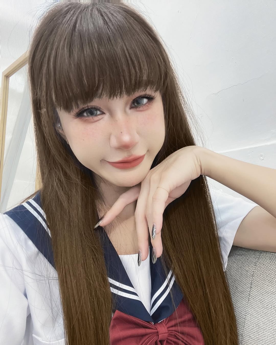 【正妹】Lara双囍的JK制服写真，可爱到让人心动的青春瞬间！