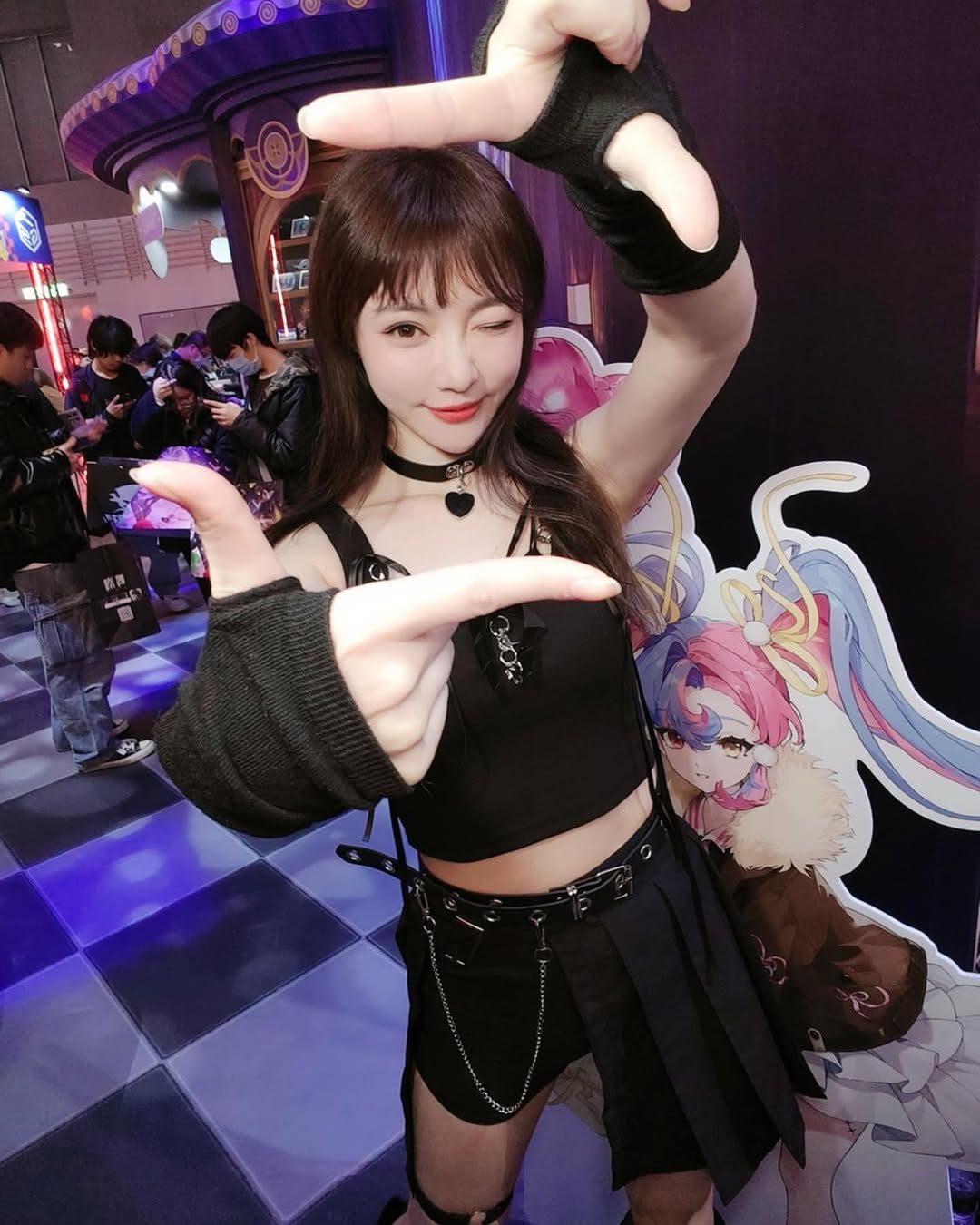 【正妹】苏小立电玩展模特超美，美可以有多种面向！