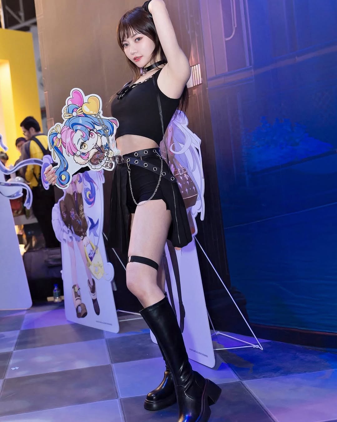 【正妹】苏小立电玩展模特超美，美可以有多种面向！