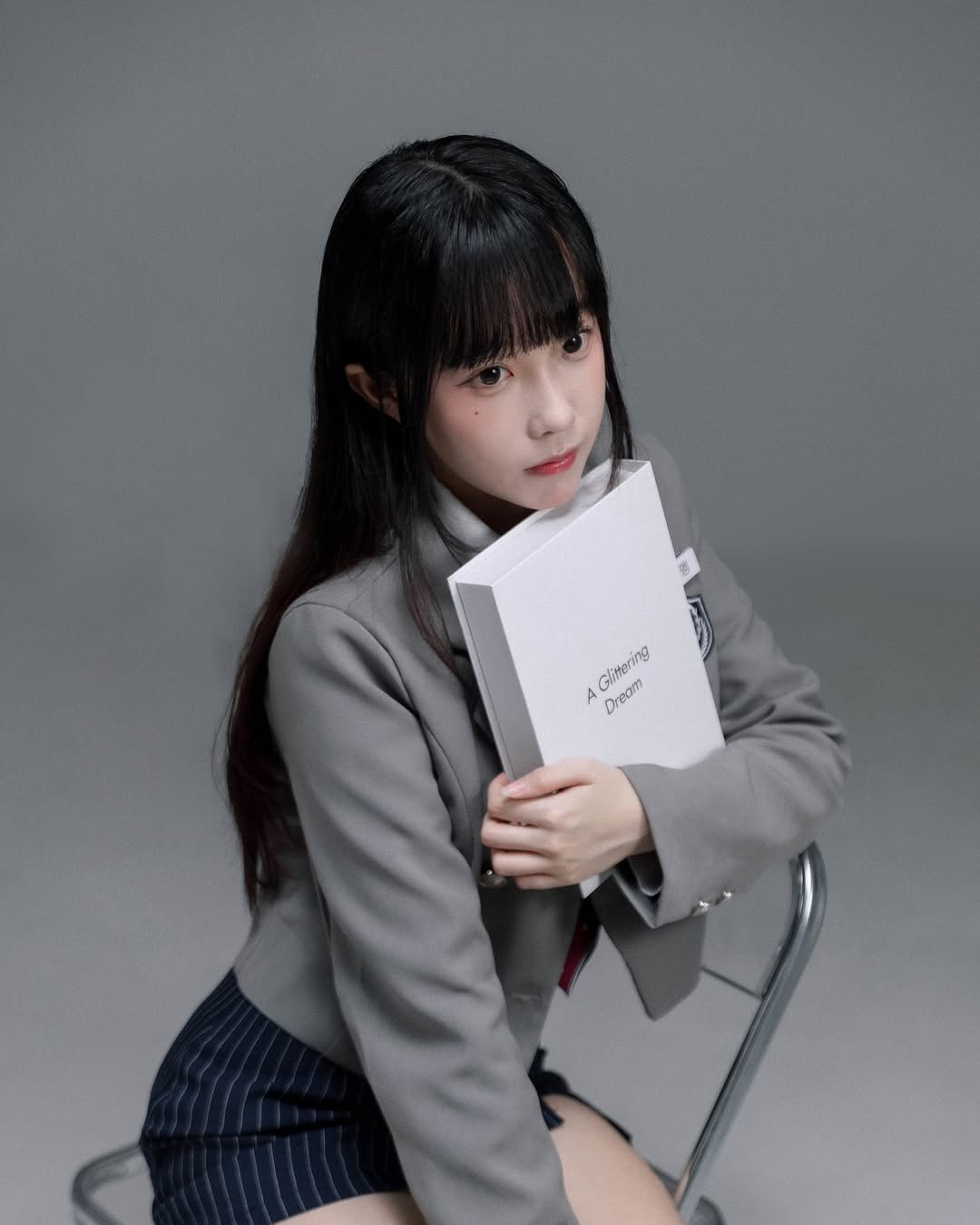 【正妹】小孟Naomi韩系制服美照，舒适被爱的感觉！