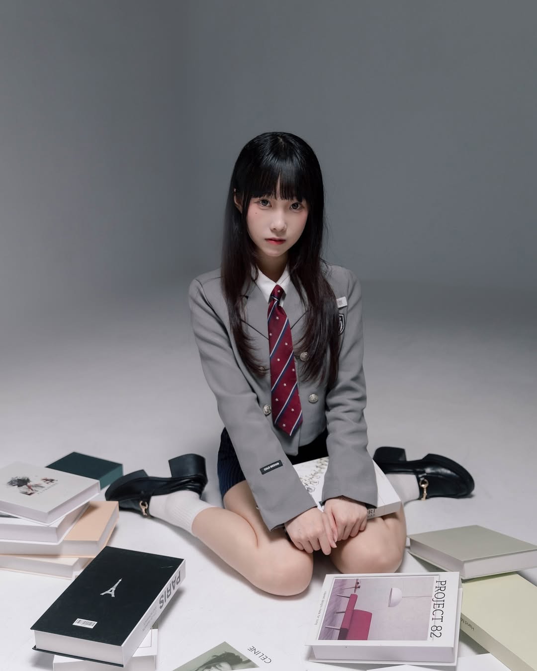 【正妹】小孟Naomi韩系制服美照，舒适被爱的感觉！