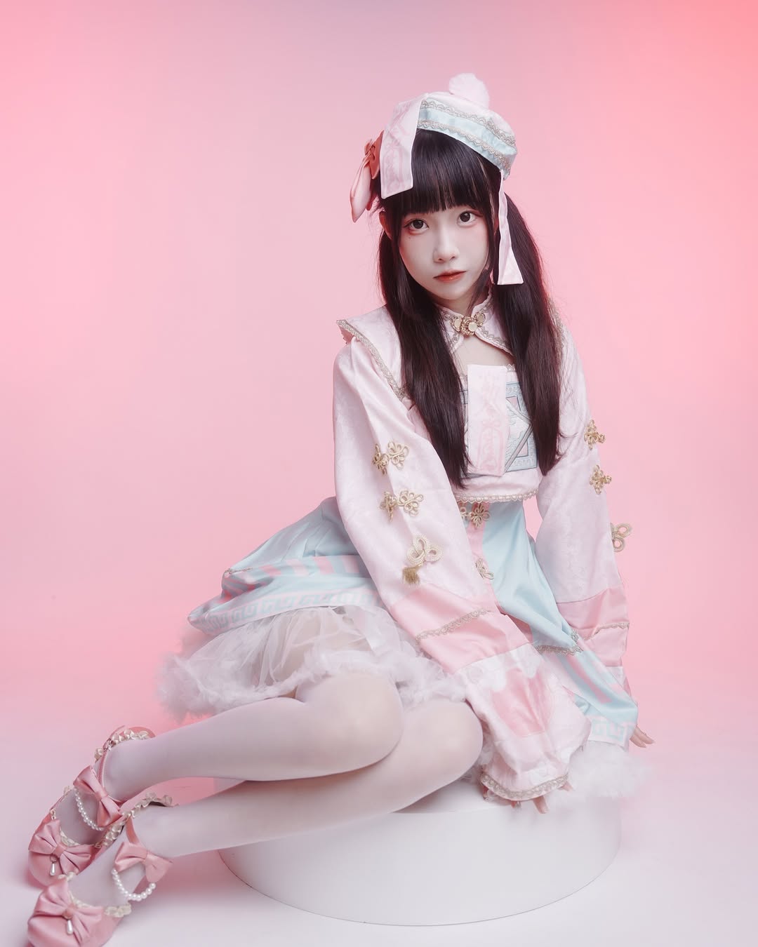 【正妹】小孟Naomi化身可爱小僵尸，被欣赏与被珍惜的温柔力量！