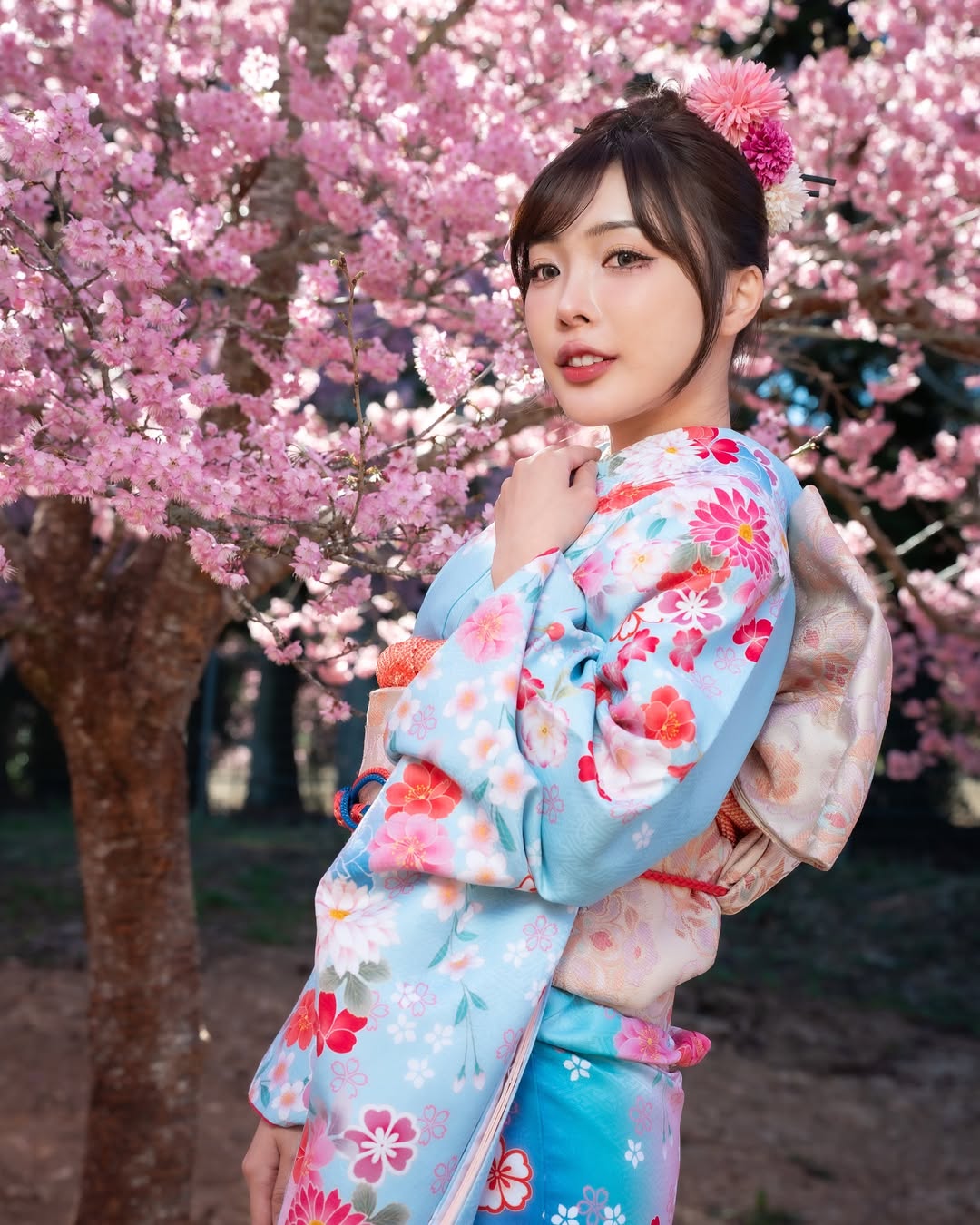 【正妹】莉雅Lia和服照片超美，微妙光泽下的美丽瞬间！