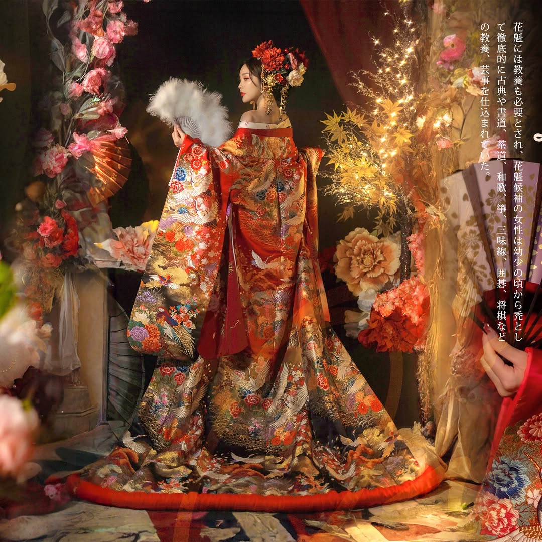 【正妹】莉雅Lia九尾狐艺术照超美，微光还在眼前轻轻摇曳！