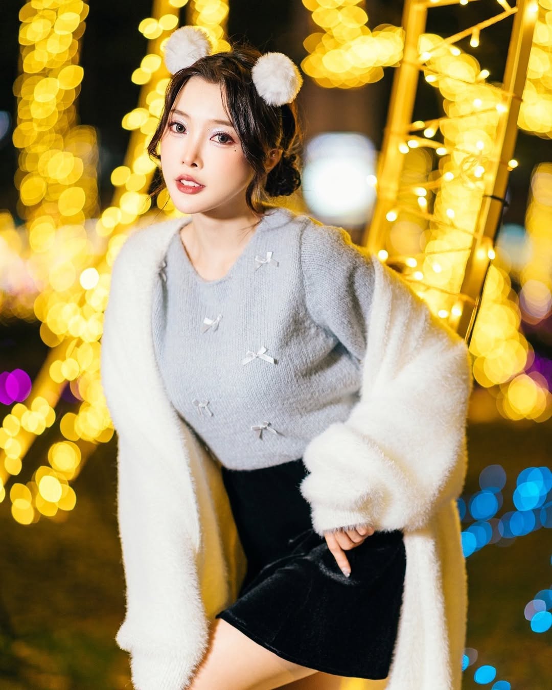 【正妹】莉雅Lia霓虹灯下写真，那一瞬间仿佛凝固了时间！