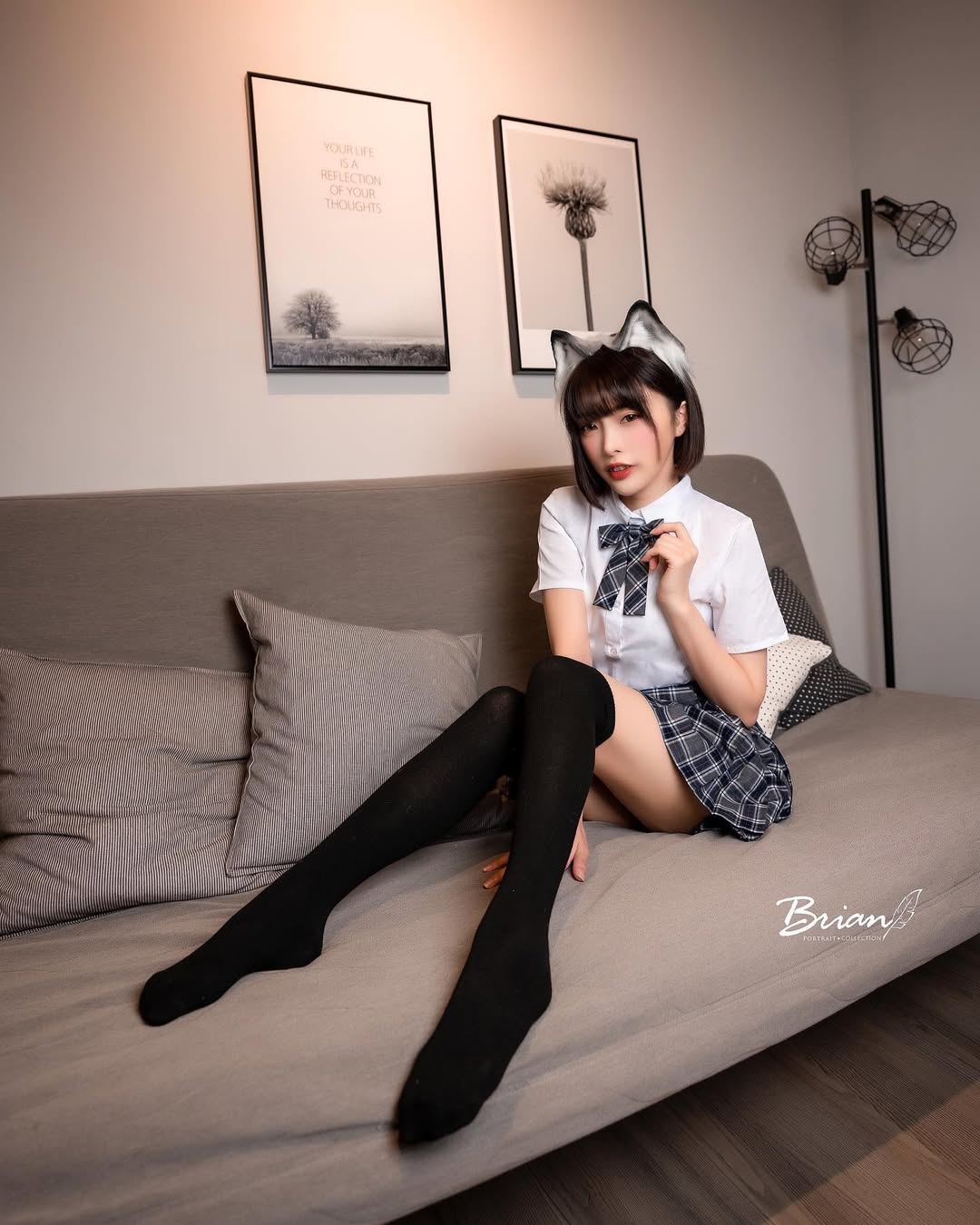 【正妹】莉雅Lia的黑丝JK制服，萌动心弦的第一印象！
