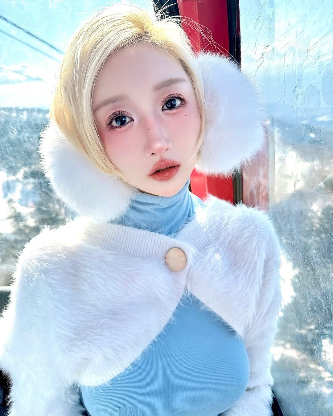 【正妹】叶妮妮Minnie雪景美照超甜，纯又带着一点小性感的气质！