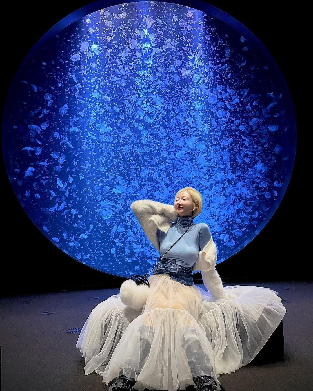 【正妹】叶妮妮Minnie雪景美照超甜，纯又带着一点小性感的气质！