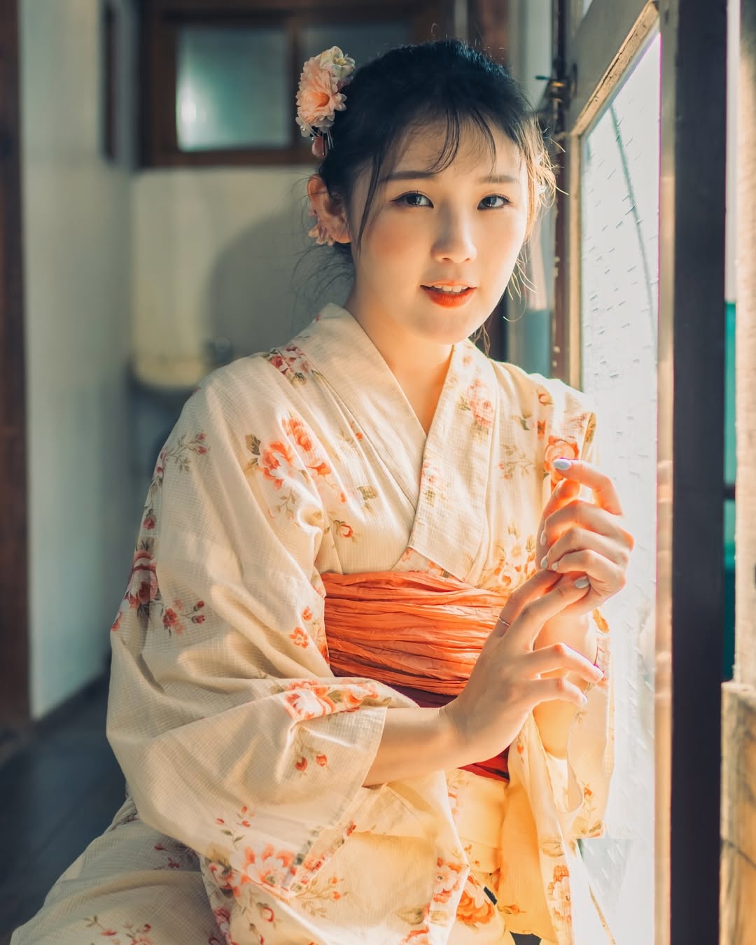 【正妹】花惹发和服超美，注入了一抹清新的风景！