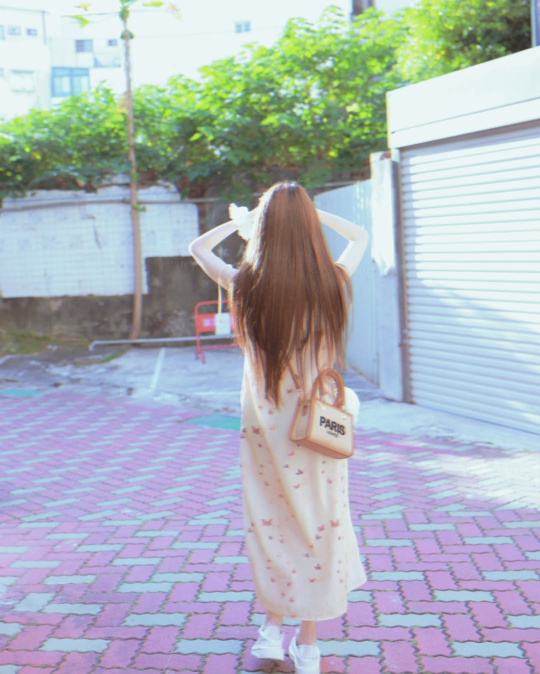 【正妹】赵兔兔喵主播超可爱街拍，让人感受到的治愈力量！