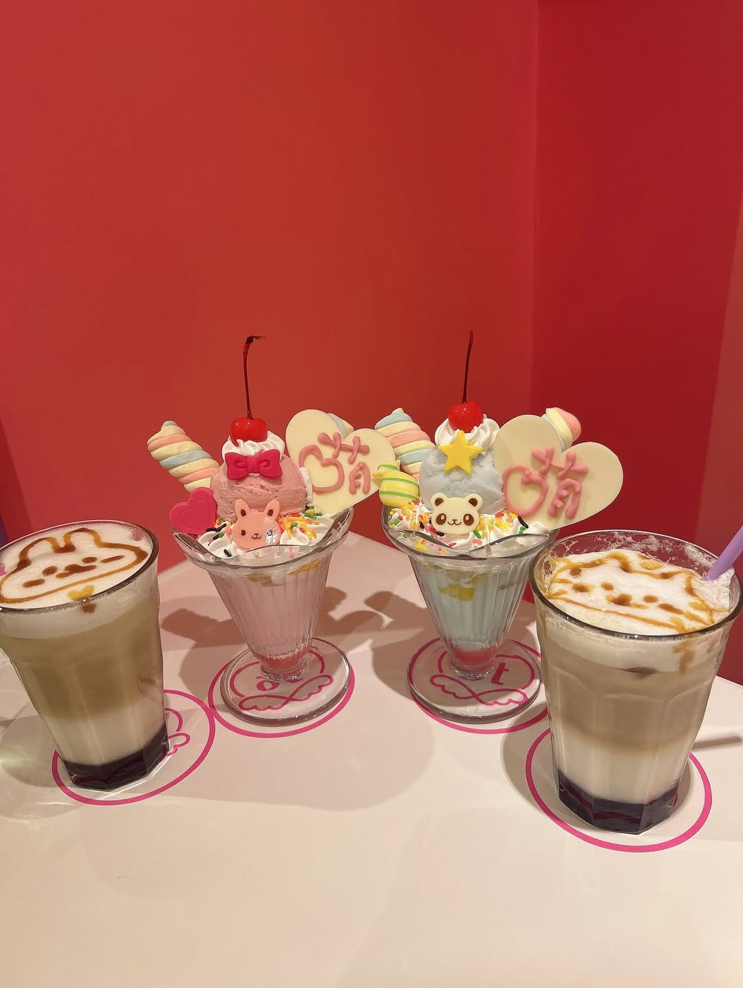 【正妹】本多もか甜品店打卡超可爱，得到大众的认可与喜爱！