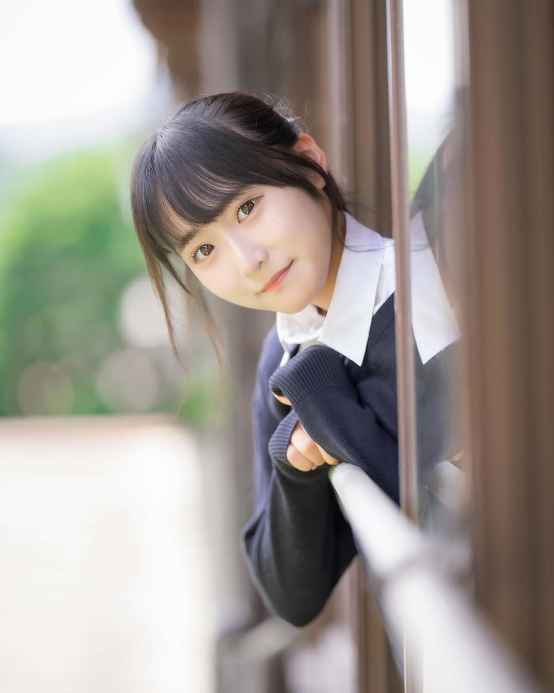 【正妹】本多もかJK制服课堂美照，带你感受本多もか的独特魅力！