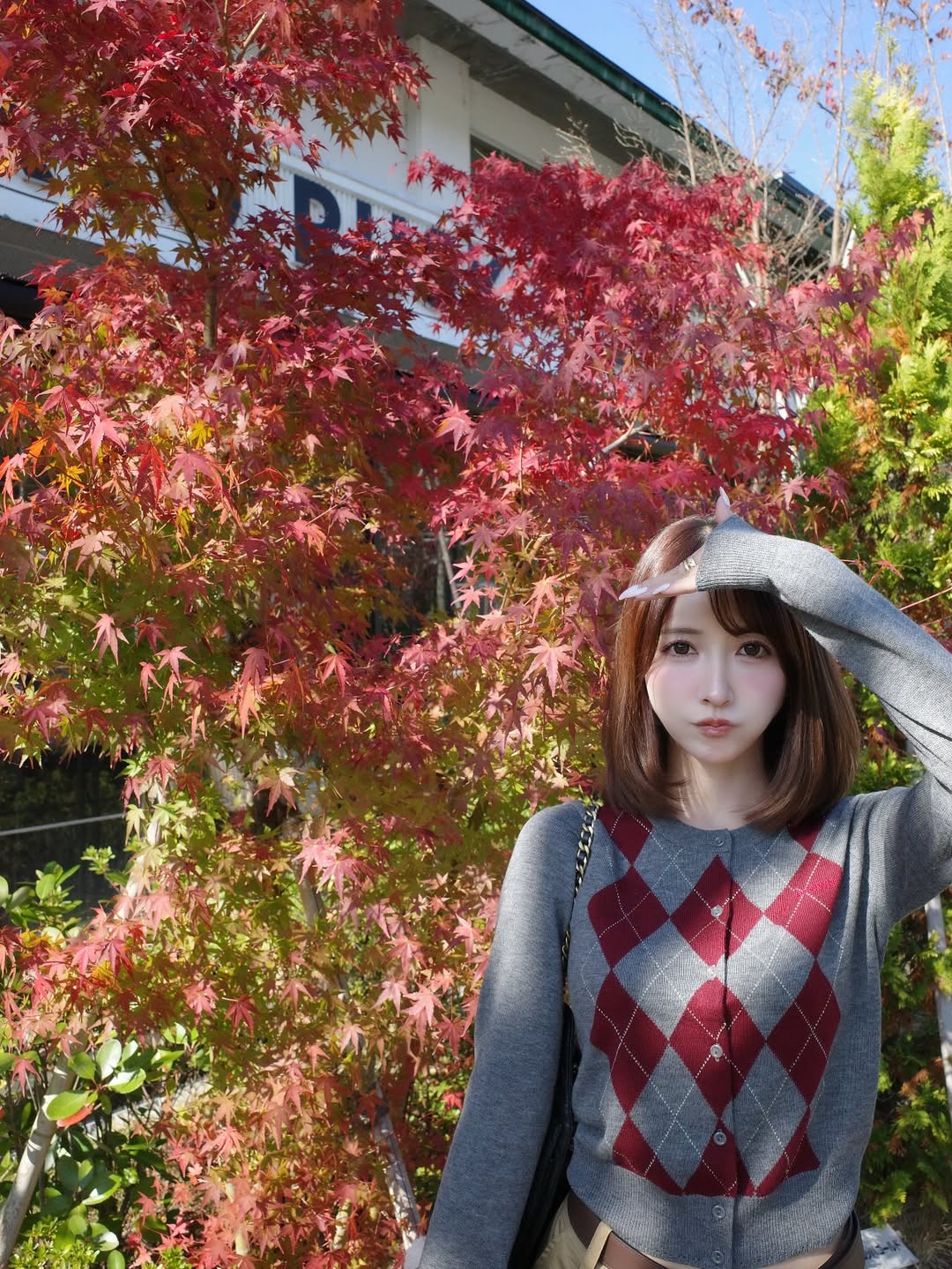 【正妹】三上悠亚秋装大长腿美照，这是一个旅行的美好！